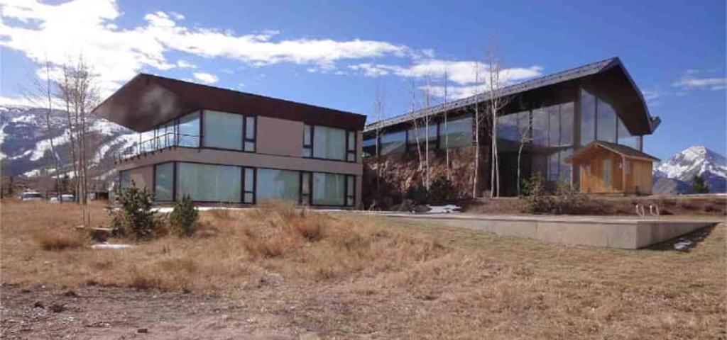 Δεσμεύονται ακίνητα του Ρόμαν Αμπράμοβιτς στο Ασπεν  Δεσμεύονται ακίνητα του Ρόμαν Αμπράμοβιτς στο Ασπεν